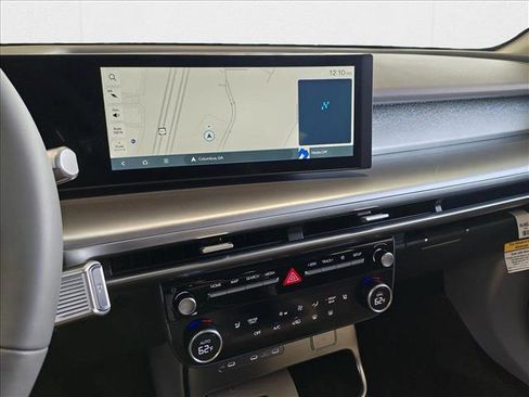 New 2026 Hyundai Ioniq 9 SE AWD/4WD image 11