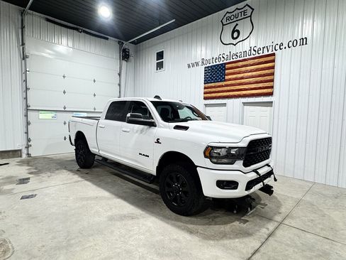 Used 2022 RAM 2500 Big Horn w/ Night Edition AWD/4WD image 1