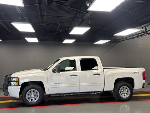 Used 2011 Chevrolet Silverado 1500 LT image 5