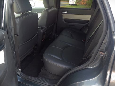 Used 2009 Mercury Mariner Premier image 13