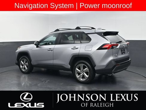 Used 2019 Toyota RAV4 Limited w/ Limited Grade Weather Package AWD/4WD image 1
