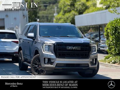 Used 2021 GMC Yukon SLT w/ SLT Premium Package