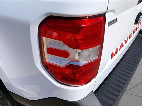 Used 2025 Ford Maverick XL FWD image 26