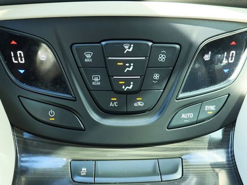 Used 2020 Buick Envision Preferred w/ LPO, Active Package image 46