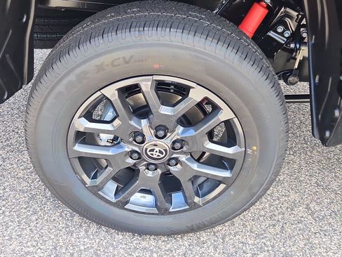 New 2026 Toyota Tundra Platinum AWD/4WD image 5
