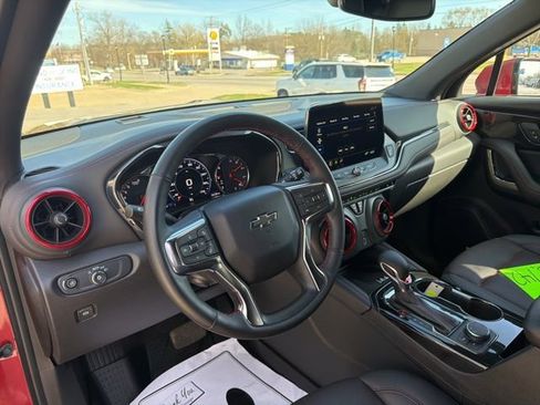 Certified 2024 Chevrolet Blazer RS w/ Enhanced Convenience Package FWD image 27
