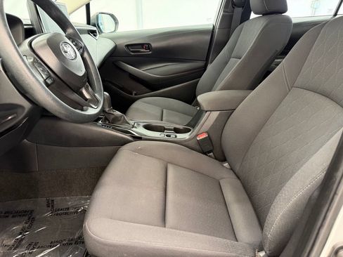 Used 2024 Toyota Corolla LE FWD image 12