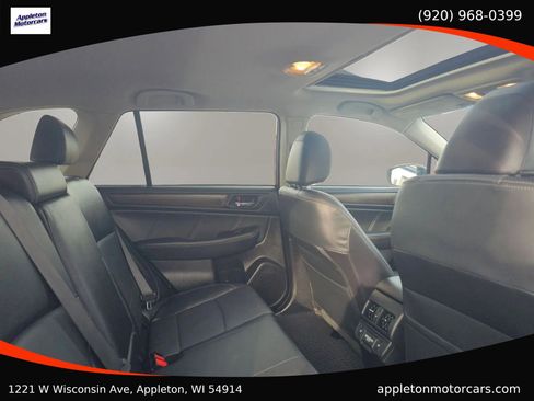 Used 2018 Subaru Outback 2.5i Limited image 31