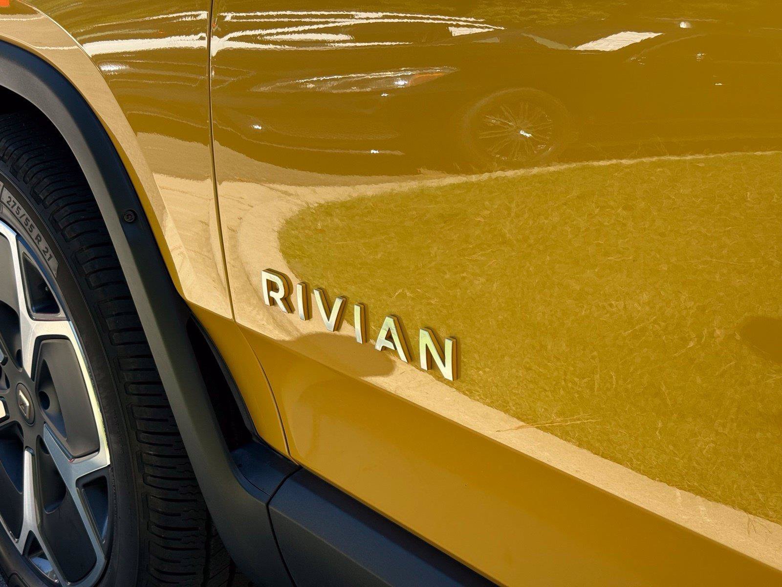 Used 2023 Rivian R1T Adventure Quad AWD/4WD image 14