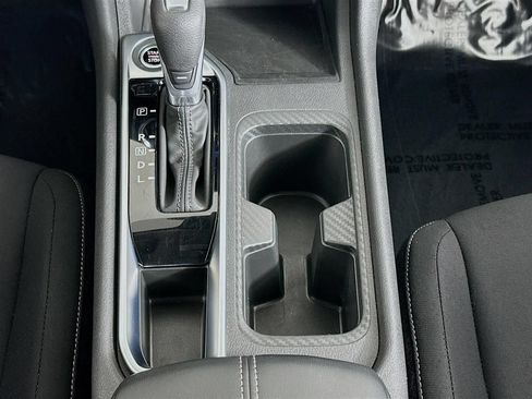 Used 2025 Nissan Sentra SV FWD image 18