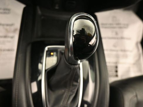 Used 2017 Nissan Rogue SL w/ SL Premium Package image 22