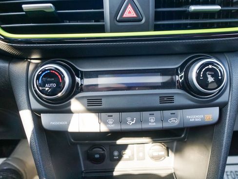 Used 2020 Hyundai Kona Limited image 25