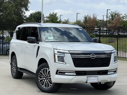 New 2026 Nissan Armada SL w/ Captain's Chari Seat Package AWD/4WD image 2