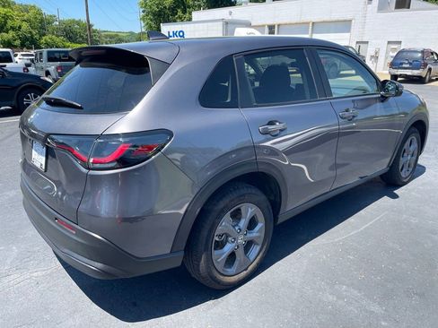 Used 2026 Honda HR-V LX image 3