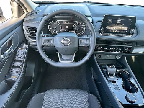 New 2026 Nissan Rogue SV w/ Cold Weather Package AWD/4WD image 15