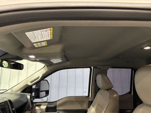 Used 2022 Ford F250 XL w/ Power Equipment Group image 15