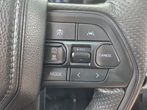 Used 2024 Toyota Tacoma TRD Pro AWD/4WD image 29