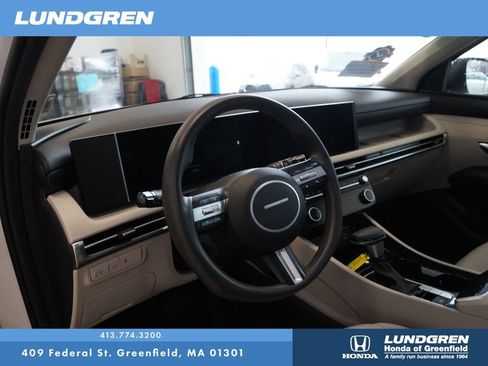 Used 2025 Hyundai Tucson SEL AWD/4WD image 12