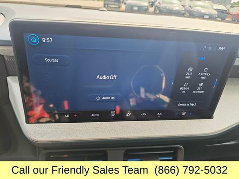 Used 2025 Ford Maverick XLT w/ Equipment Group 302A AWD/4WD image 22