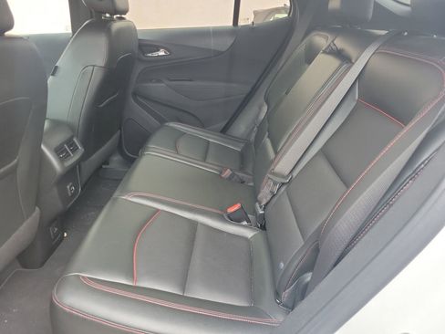Used 2022 Chevrolet Equinox RS w/ RS Leather Package AWD/4WD image 21
