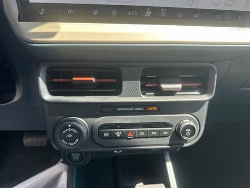 New 2026 Ford Maverick Lariat AWD/4WD image 25