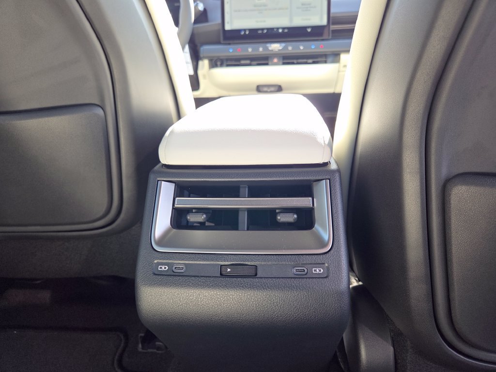 New 2026 Lexus ES 350h w/ Cold Area Package FWD image 35