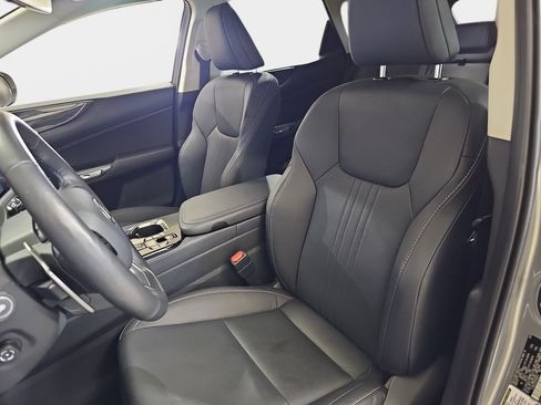 Certified 2025 Lexus NX 350 AWD w/ Accessory Package (2T) image 15