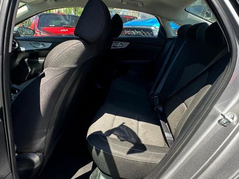 Used 2024 Kia Forte LXS FWD image 22