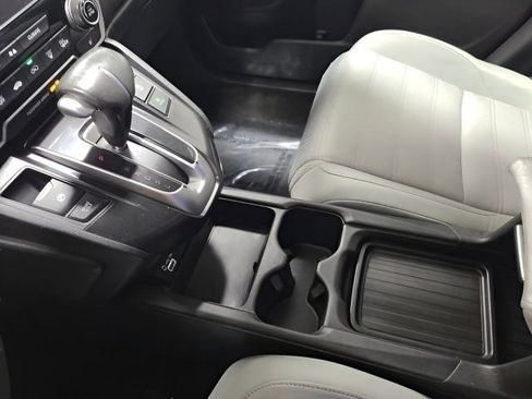 Used 2022 Honda CR-V EX image 33