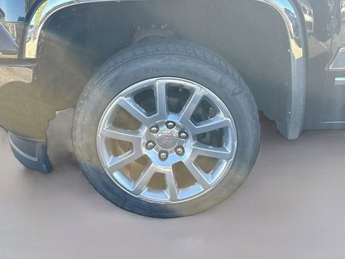 Used 2015 GMC Sierra 1500 Denali image 31