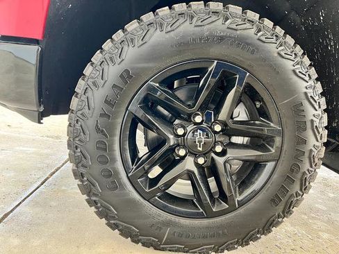 New 2024 Chevrolet Silverado 1500 LT Trail Boss w/ Protection Package image 12