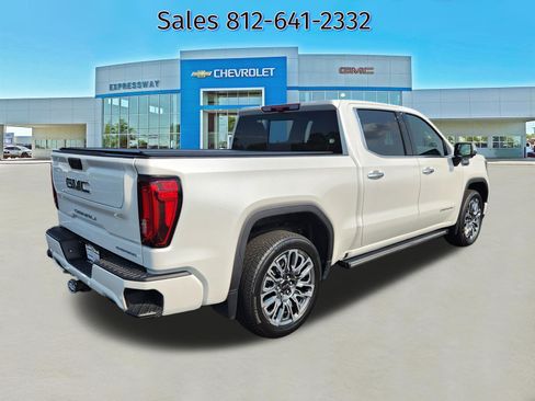 Used 2024 GMC Sierra 1500 Denali Ultimate AWD/4WD image 7