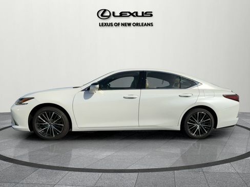 New 2025 Lexus ES 350 350 image 3