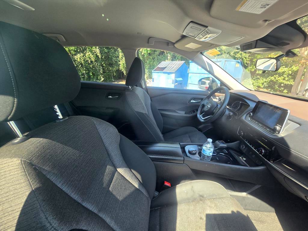 Used 2022 Nissan Rogue SV AWD/4WD image 9