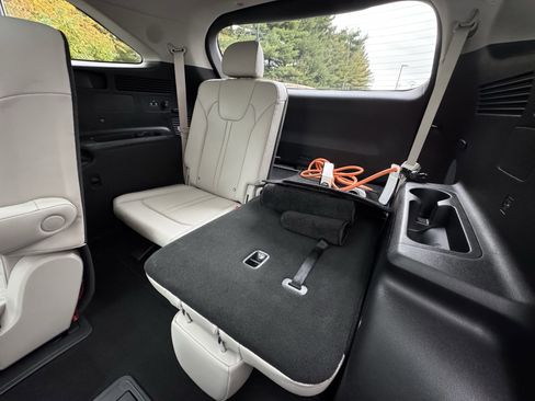 Certified 2023 Kia Sorento SX Prestige image 23