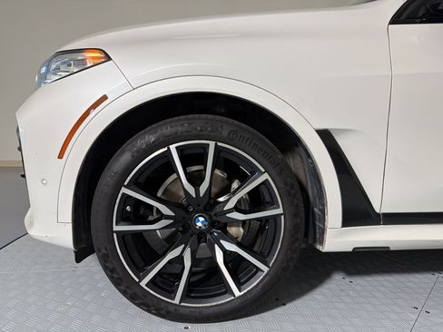 Used 2019 BMW X7 xDrive40i w/ Premium Package AWD/4WD image 7