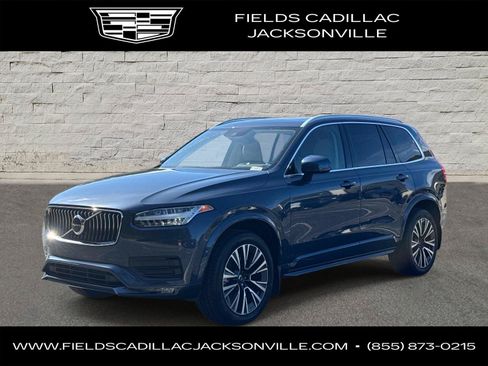 Used 2022 Volvo XC90 T5 Momentum w/ Protection Package Premier FWD image 1
