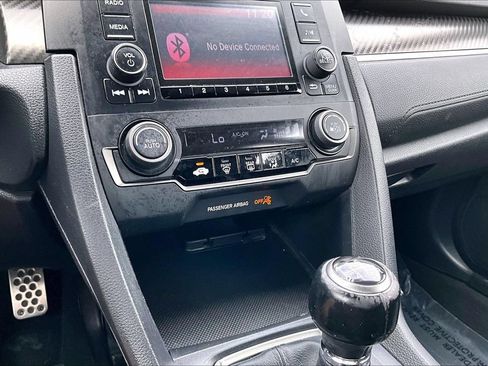 Used 2017 Honda Civic Sport image 29