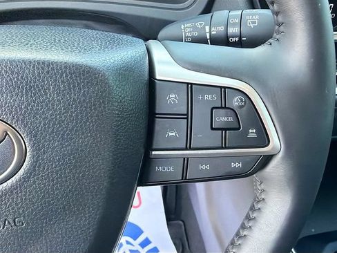 Used 2026 Toyota Grand Highlander AWD Hybrid image 35