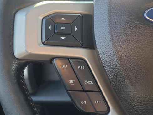 Used 2018 Ford F250 Lariat w/ Lariat Ultimate Package image 25