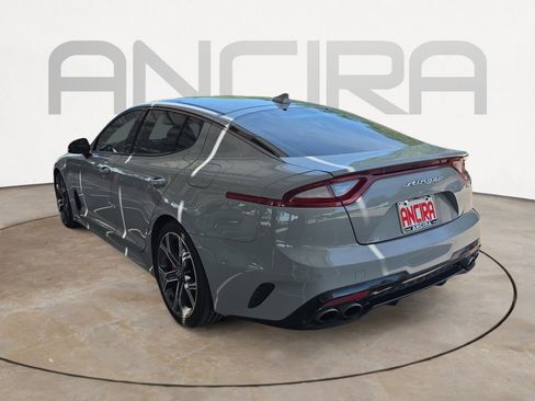 Used 2019 Kia Stinger GT1 AWD/4WD image 6