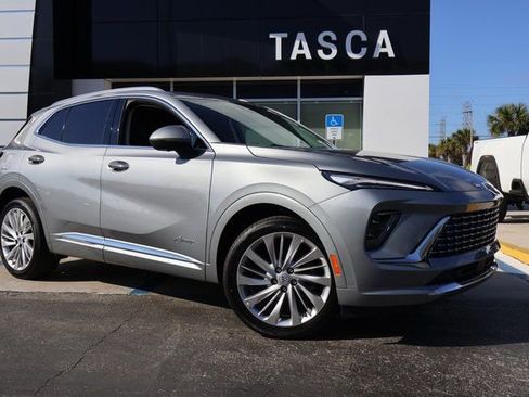 New 2026 Buick Envision Avenir image 1