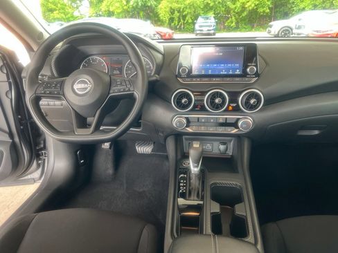 Certified 2025 Nissan Sentra S FWD image 16