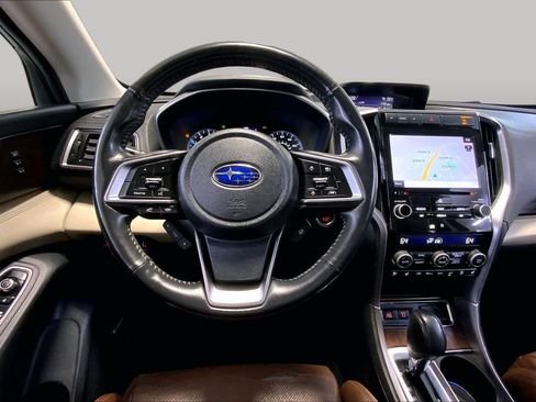 Used 2019 Subaru Ascent Touring w/ Popular Package #2 AWD/4WD image 5