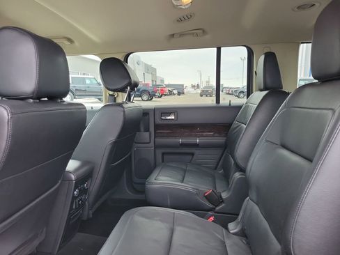 Used 2019 Ford Flex Limited image 13