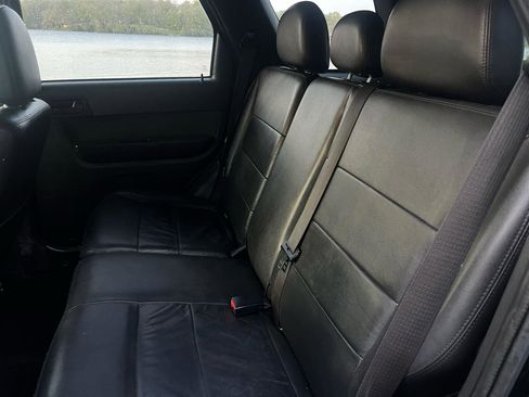 Used 2012 Ford Escape XLT FWD image 12