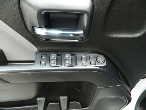 Used 2019 GMC Sierra 1500 Limited w/ Sierra Convenience Package AWD/4WD image 17
