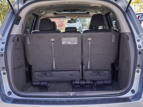 Used 2016 Honda Odyssey Touring Elite image 38