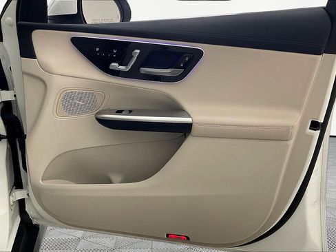 Certified 2023 Mercedes-Benz GLC 300 4MATIC image 28