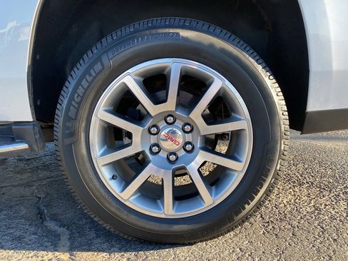 Used 2019 GMC Yukon Denali w/ Open Road Package image 35